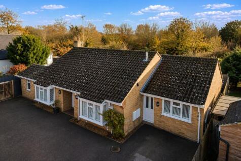 Church Close, Whittlesford, CB22