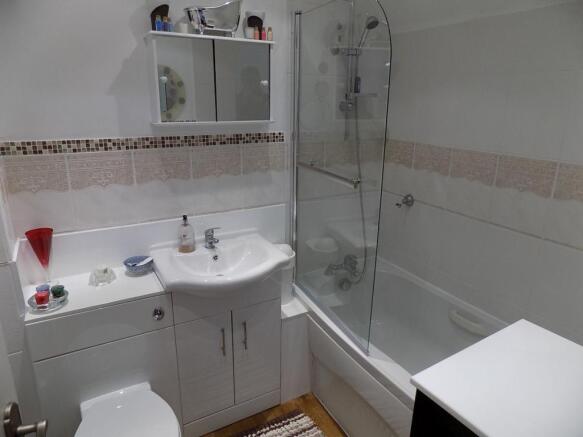 Photo 16