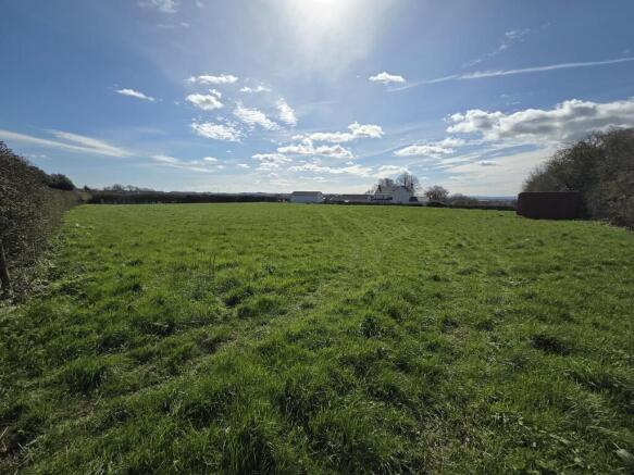 3 bed Farm House for sale Image 4
