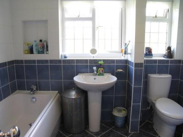 Photo 12
