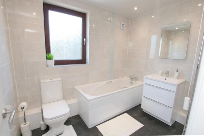 HOUSE BATHROOM