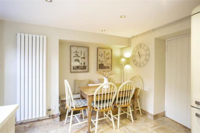 Kitchen Dining Area