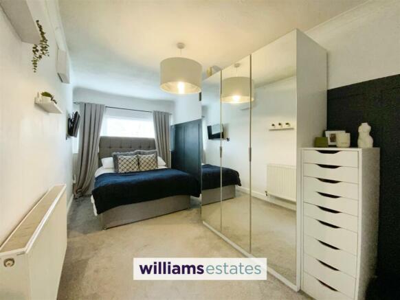 ground floor bedroom 4