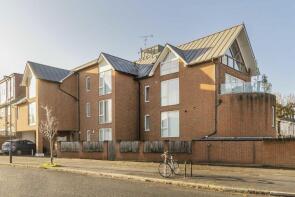 1 Apartment 3, Clapham Court Terrace, Kings Avenue, London SW4 8DT