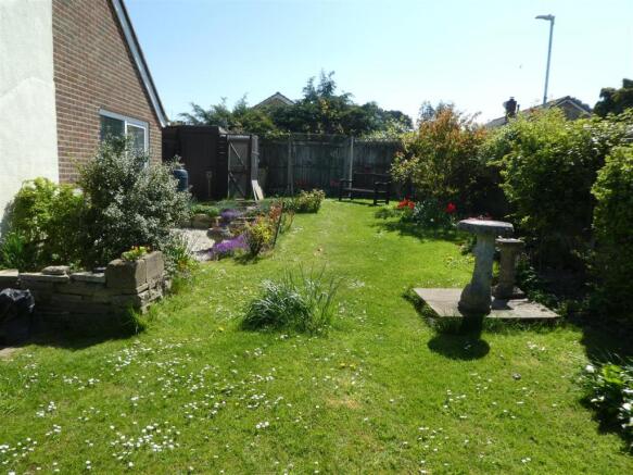 garden2.JPG