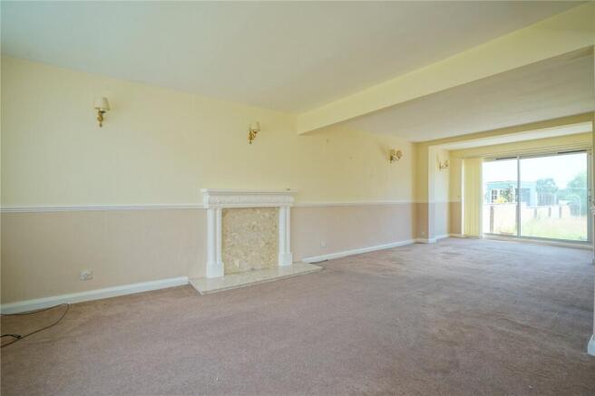 3 bed Semi-Detached for sale Image 6