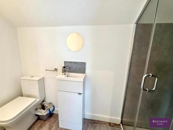 3 bed Semi-Detached for sale Image 11