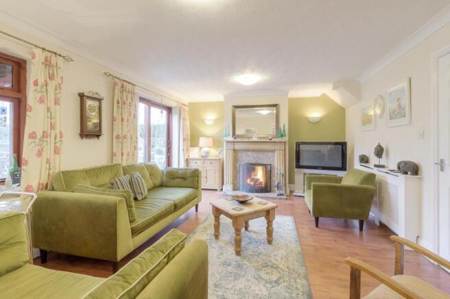 Sitting room.jpg