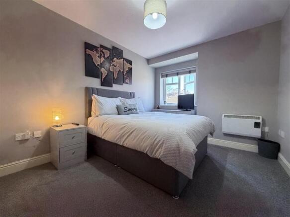 2 bed Apartment for sale Image 9