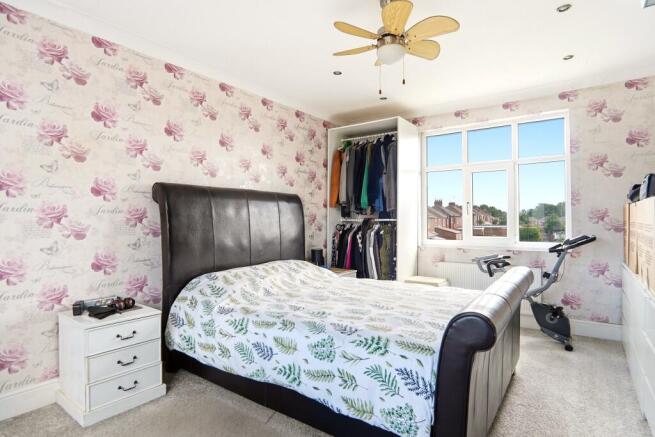 3 bed Detached for sale Image 11