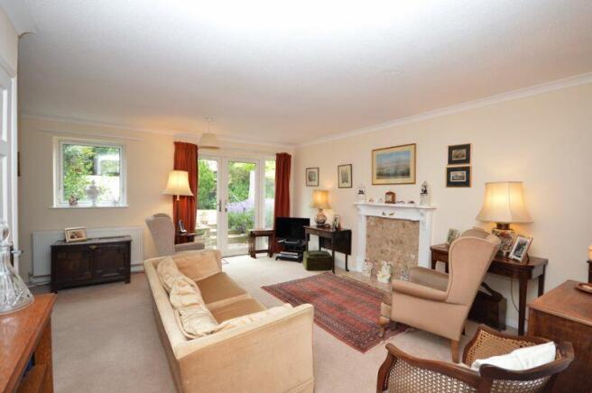 SITTING ROOM