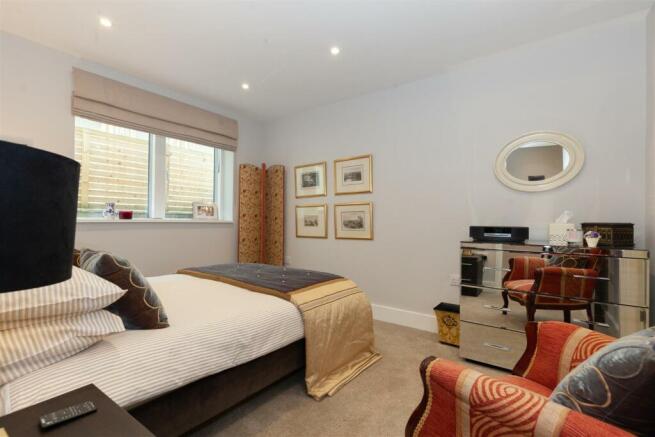 Bedroom 2 2.jpg