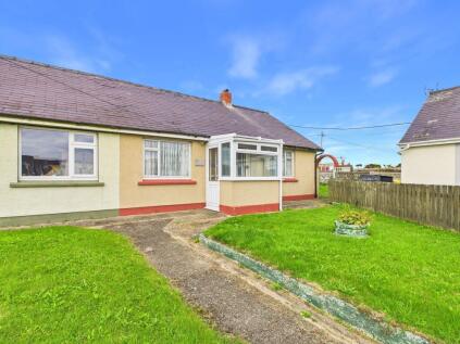 Penygroes Villas, Croesgoch, SA62