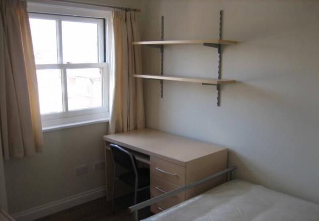 Photo 4