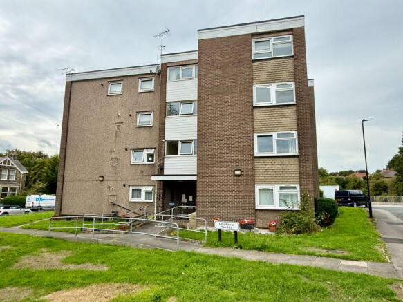 2 bed Flat for sale in wetherby