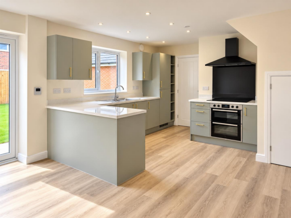Kitchen / Dining