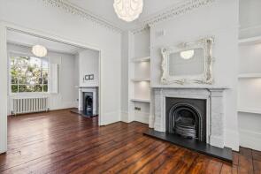 10a, Thornhill Crescent, London N1 1BL