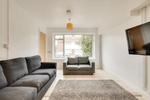 10, College Road, Canterbury CT1 1QX