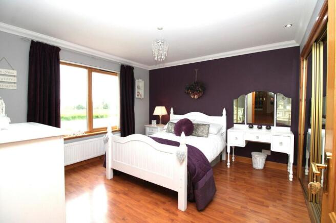 Bedroom 5 (downstairs)