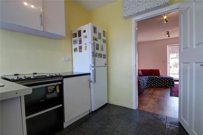 Kitchen Pic 1