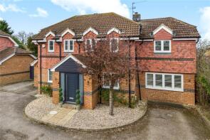 2a, Queens Road, Bisley, Woking GU24 9AN