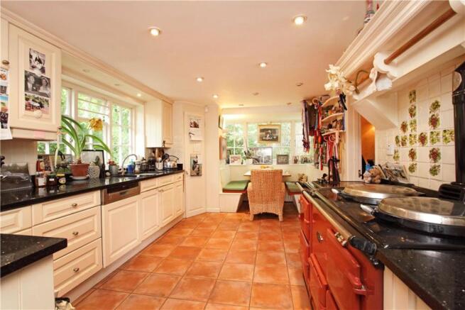 Kitchen/Breakfast Rm