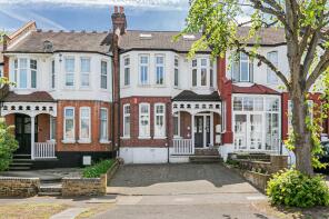43, Bourne Hill, London N13 4LJ
