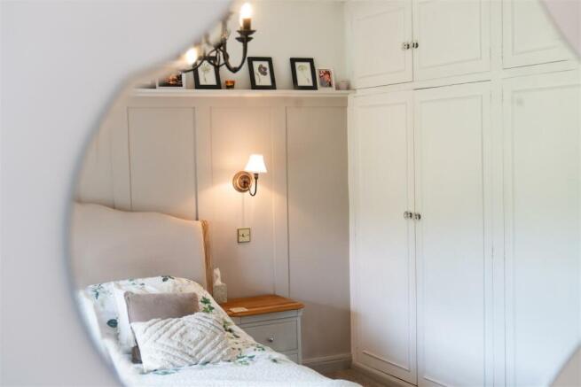 Bedroom 5-6.jpg