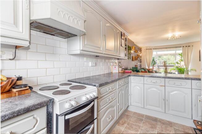 Kitchen-3.jpg
