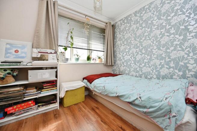 3 bed Semi-Detached for sale Image 12