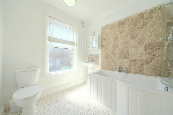 2 bed Terraced for sale Image 6