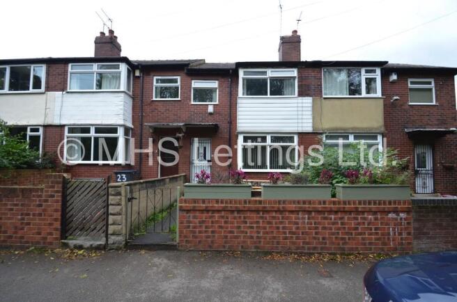 4 bed Terraced to rent Image 11