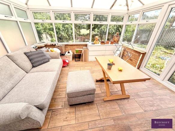 4 bed Detached for sale Image 5