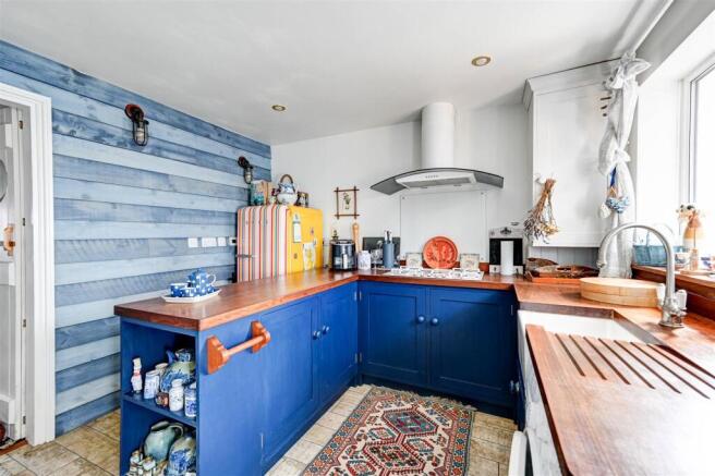 Kitchen.jpg