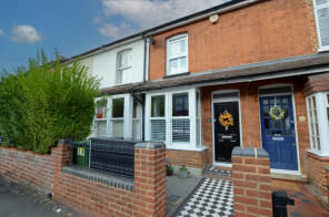 32, Oxhey Avenue, Watford WD19 4HG