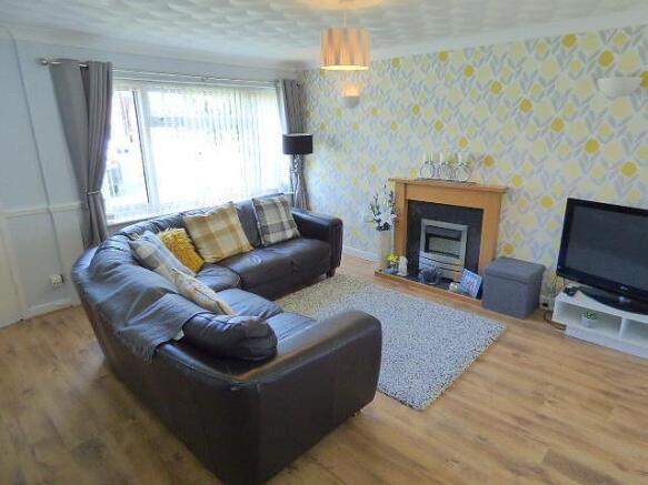 Lounge b