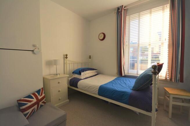 9. Bedroom3