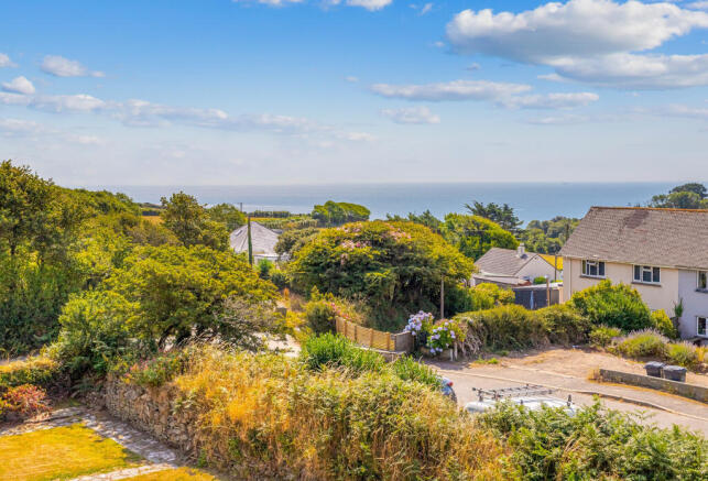 A06 - Sea View Town Road East Prawle - 260710 - Co
