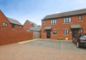 35, Swallow Gate, Saxilby, Lincoln LN1 4AN