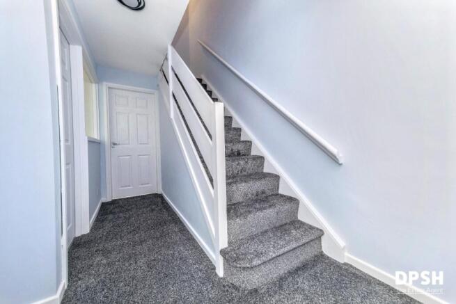 3 bed Terraced for sale Image 10