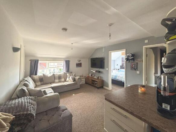 6c Reception Room