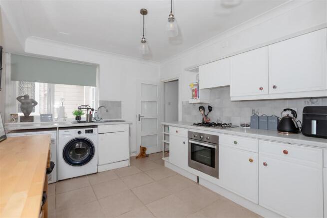 Surrey Cottages_4.jpg