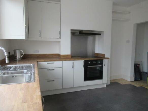 Kitchen/Dining