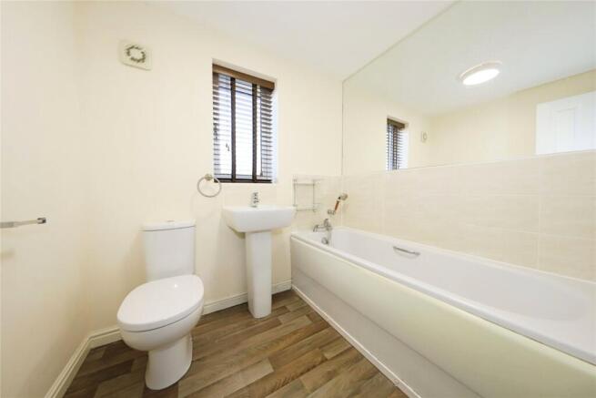 Bathroom / W.C.