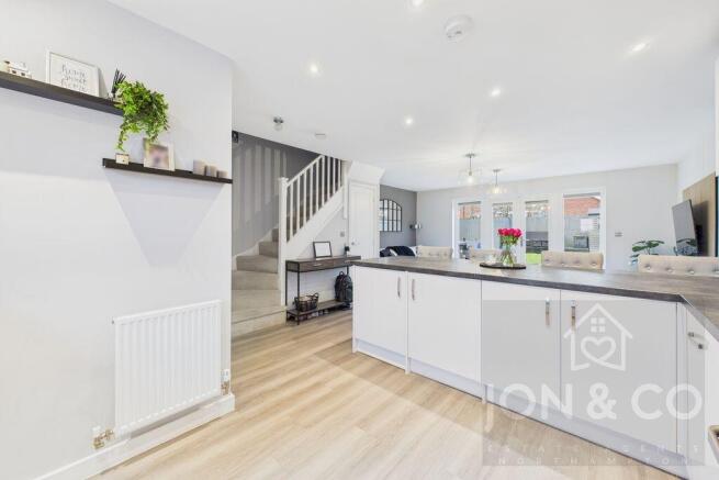 Kirk Close | Moulton | NN3 photo 3
