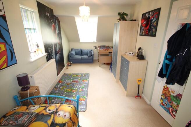 Photo 12