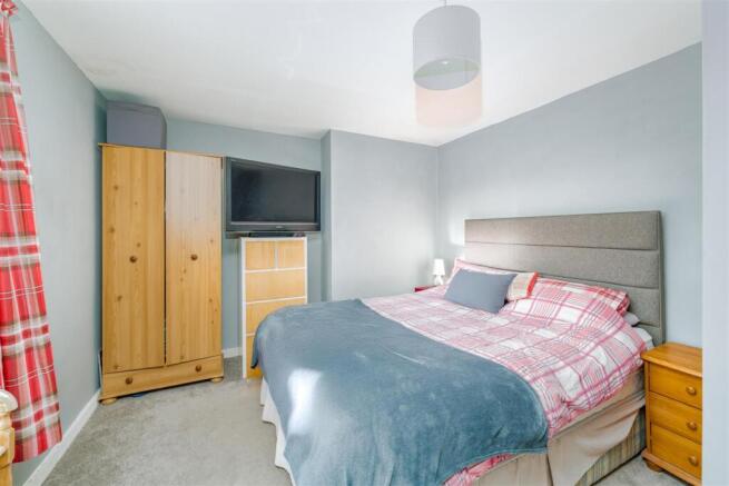 4 Croft Road-09.jpg