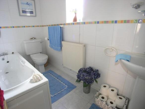 Photo 5
