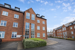 87, Eastgate, Macclesfield SK10 1GD