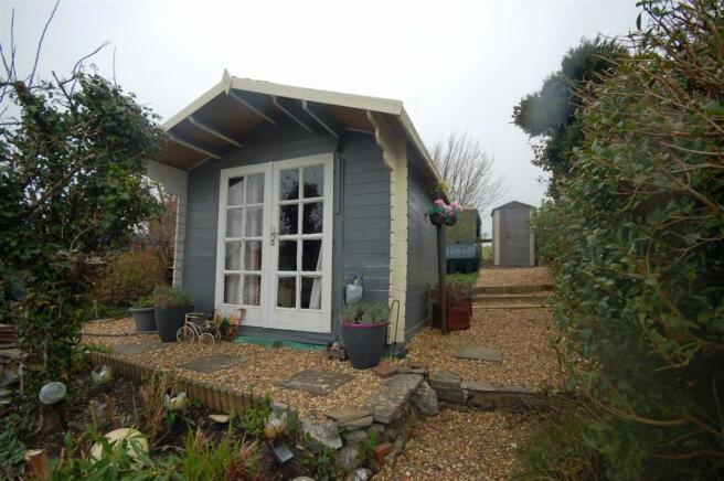 Gwynfryn - summer house new.jpg